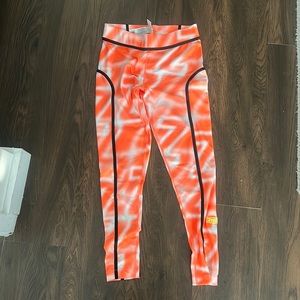 Zumba Wear orange neon leggings